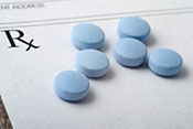 Postconcussive symptoms predict opioid prescriptions