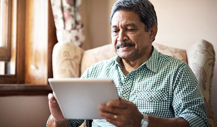 Older Veterans taking part in a VA study on mobile game apps for TBI are playing the games on an iPad for about 30 minutes a day, at least five days a week. (Photo for illustrative purposes only. ©iStock/shapecharge)