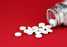 Low-dose aspirin may work to prevent cancer through its action on platelets, which are blood cells that form clots and new vessels. (Photo ©iStock/pixelperfectstock 