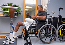 Columbus Freeman of Arkansas, who served 17 years in the National Guard, underwent two amputations on his left leg—first below the knee, and then above—as the result of vascular blockages. A new VA-DoD study is looking at the long-term outcomes of Veterans who suffered severe vascular injuries but did not have their limb amputated.
