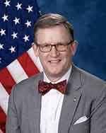 Dr. Daniel Hall receives Under Secretary’s Award for Outstanding Achievement in Health Services Research