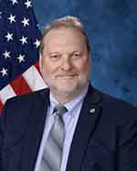 Dr. Robert Kirsch receives 2025 Magnuson Award