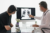 Rural Veterans may have less access to lung cancer screenings - Photo: ©iStock/mustafagull