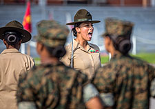 Study: Demanding, fast-paced military lifestyle may cause women to adopt poor eating habits