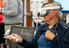 Virtual reality technology helps Veterans in pain