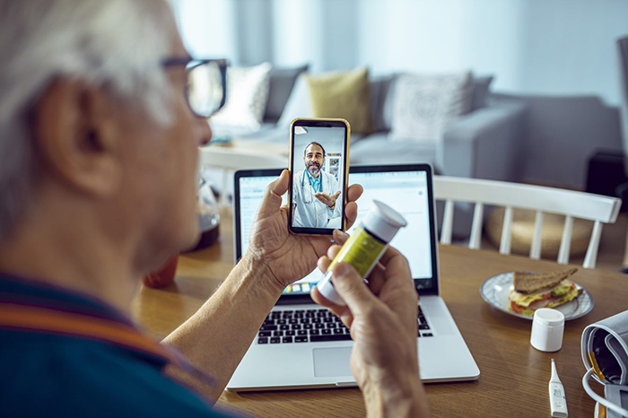  VA is increasingly offering virtual options for Veterans taking part in clinical trials. (Photo for illustrative purposes only. Credit: vorDa)