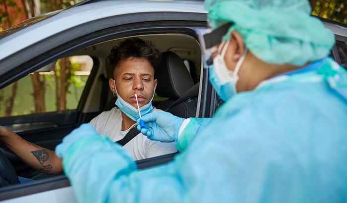 Black and Hispanic Veterans were twice as likely to test positive for COVID-19, even after accounting for underlying health conditions. 
(Photo for illustrative purposes only. @iStock/xavierarnau)
)