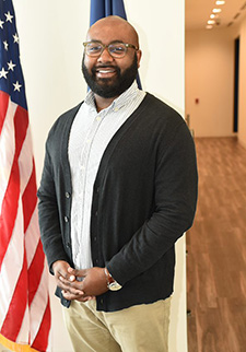 Dr. Darius Dawson is a post-doctoral fellow at the VA South Central Mental Illness Research Education and Clinical Center (MIRECC) in Houston. (Photo by Shawn D. James, Michael E. DeBakey VA Medical Center, Houston.)
 