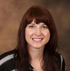    April Ahrendt, a dietician at the Sioux Falls VA Health Care System in South Dakota, has helped lead weight-management projects targeted to Veterans. 