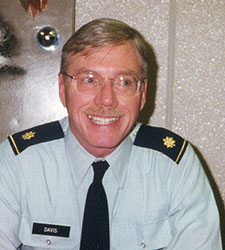 Davis served in the Army Reserve with the 331<sup>st</sup> Medical Group in Wichita, Kansas. The photo is from 1994. 