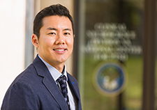 Dr. Jack Tsai's research focuses on improving services for Veterans affected by homelessness and mental illness. . <em>(Photo by Robert Lisak)</em>>